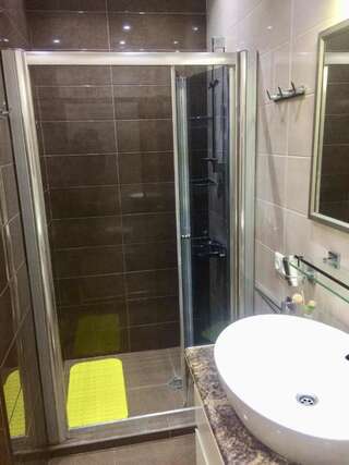 Апарт-отели Apartments marjanishvili Тбилиси Апартаменты с 3 спальнями-22